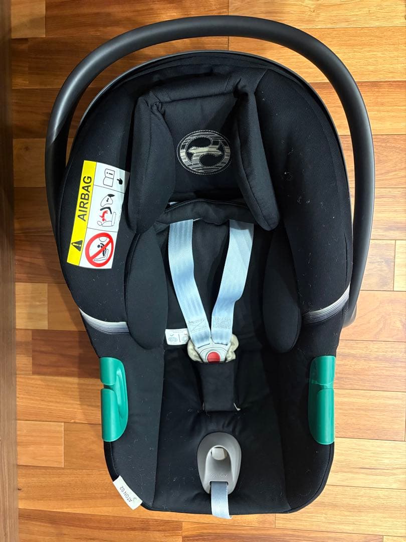 Cybex サイベックス チャイルドシート　トラベルシステム