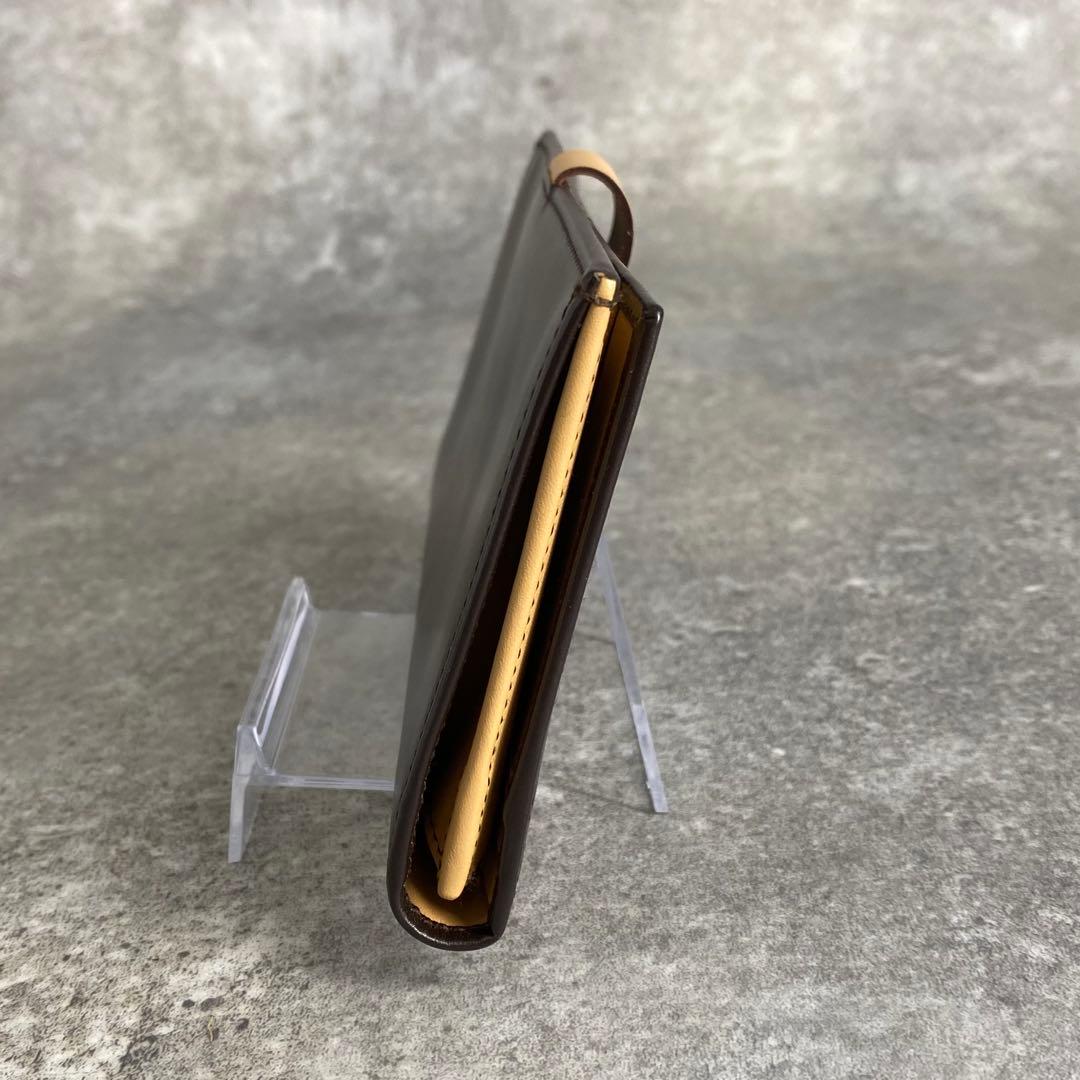 美品 フェラガモ ゴールド ガンチーニ 二つ折り 長財布 ブラウン