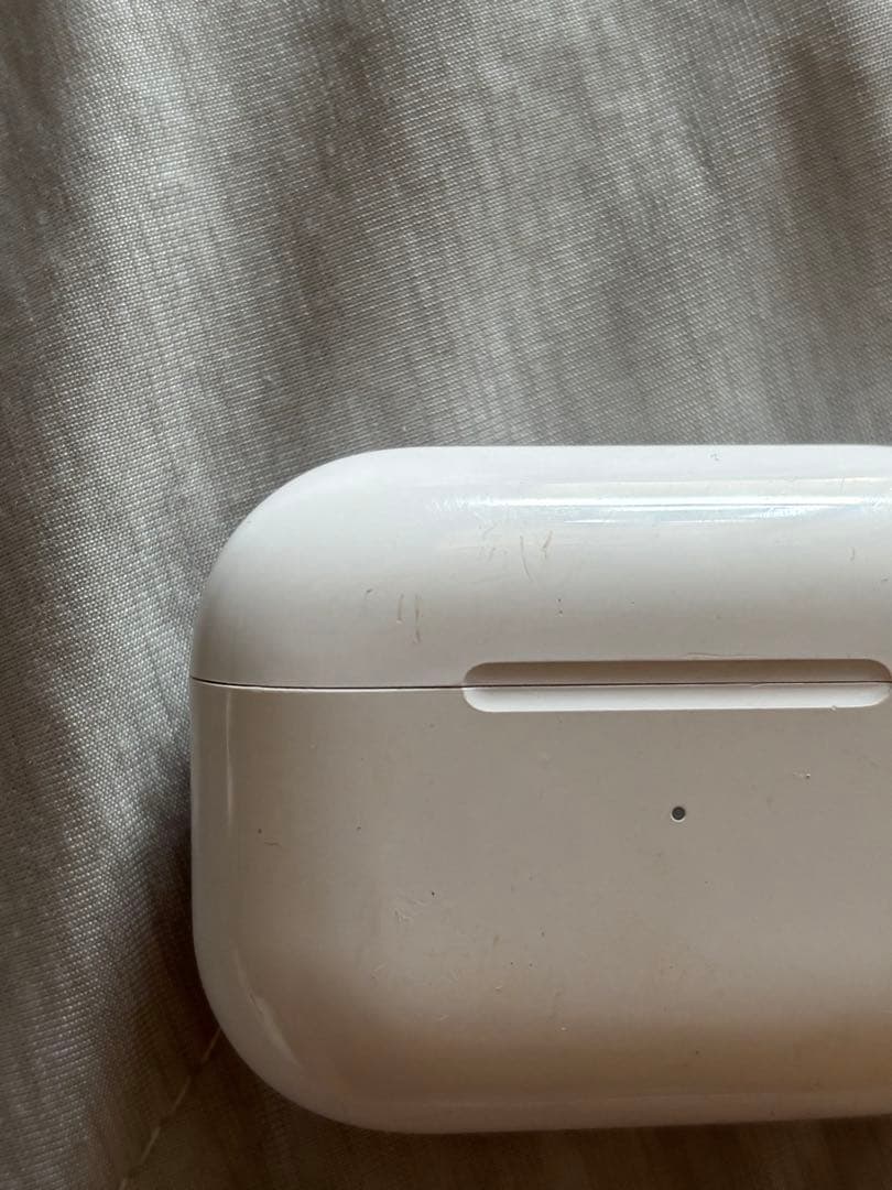 Apple AirPods Pro(第2世代)ホワイト 充電ケース付きtypeC