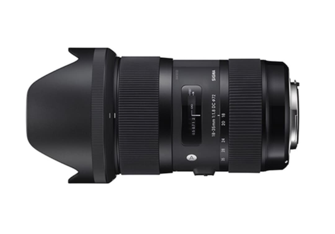 SIGMA ART　18-35mm F1.8 DC HSM