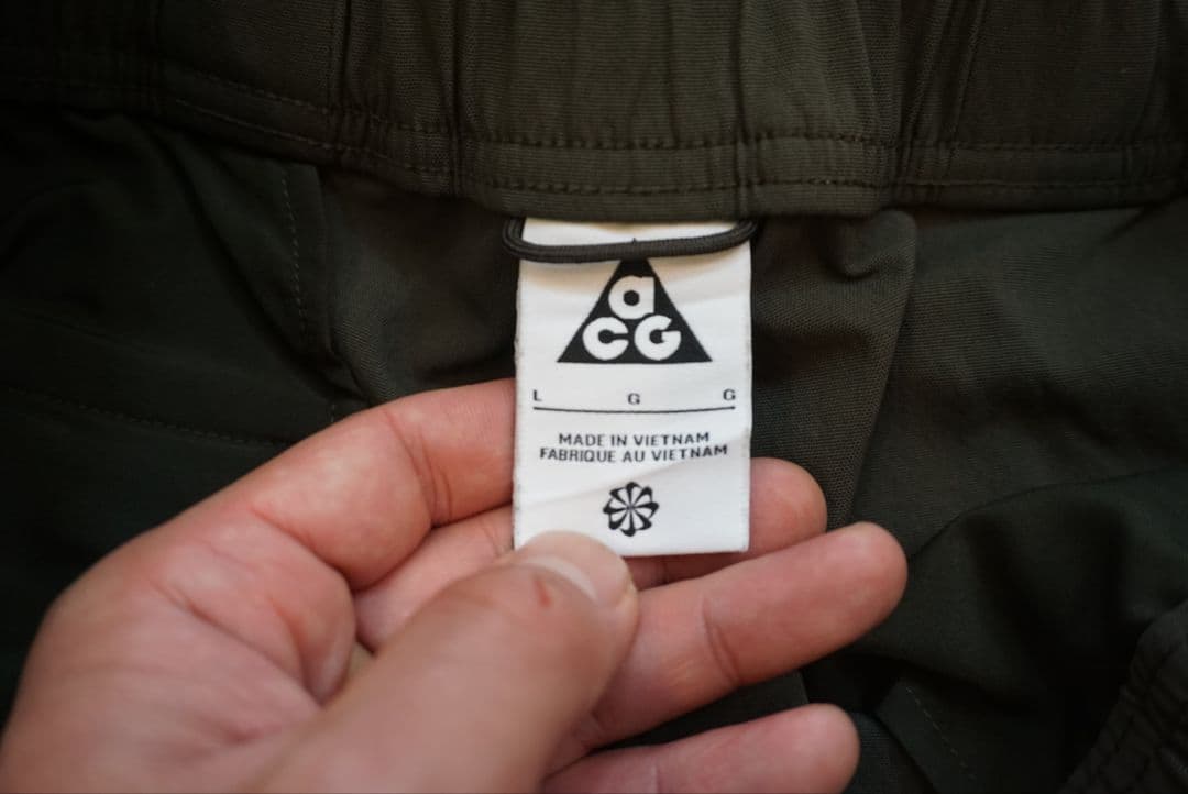 NIKEACGカーゴパンツ