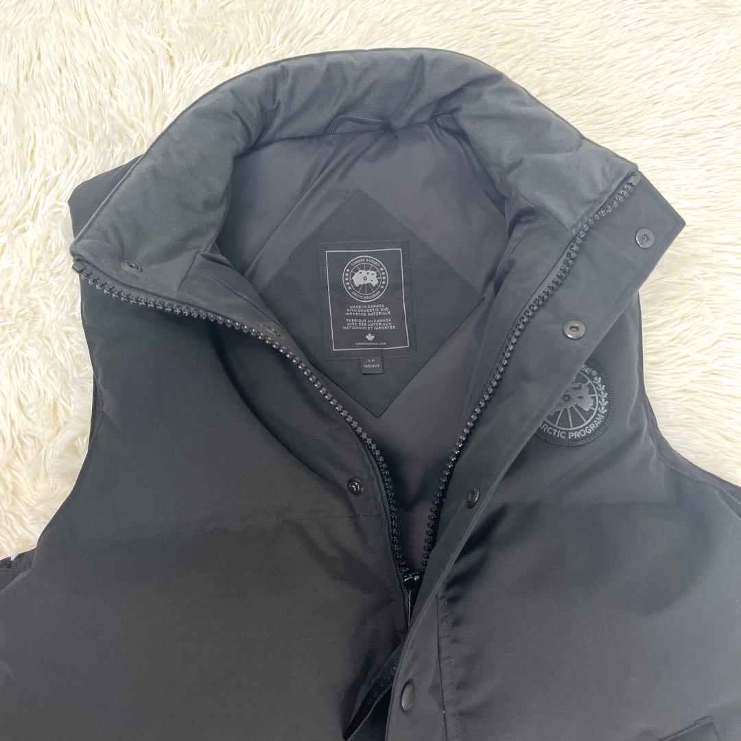 【極美品/希少】カナダグース ギャルソンベスト ブラックレーベル 黒 Sサイズ