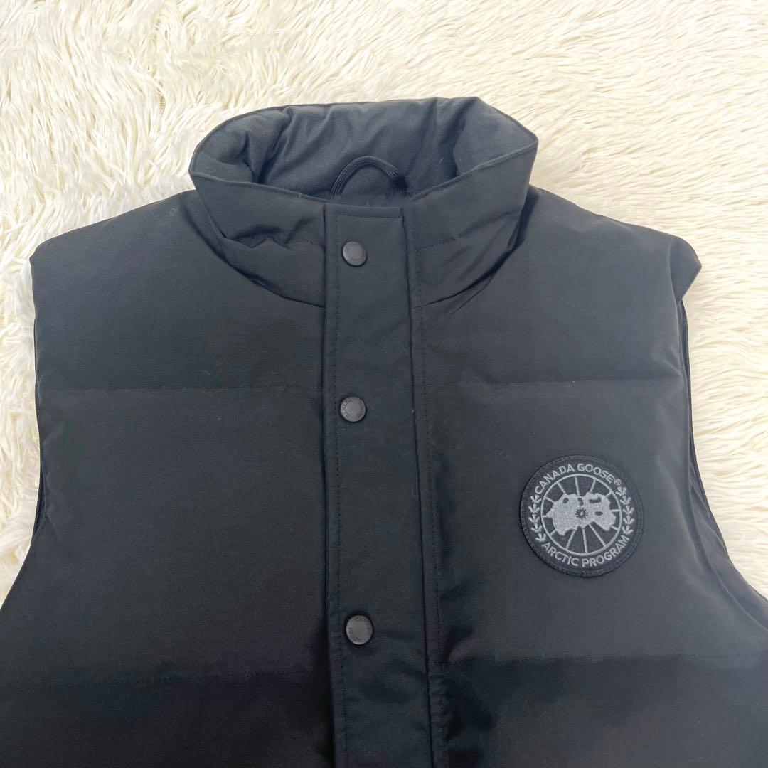 【極美品/希少】カナダグース ギャルソンベスト ブラックレーベル 黒 Sサイズ