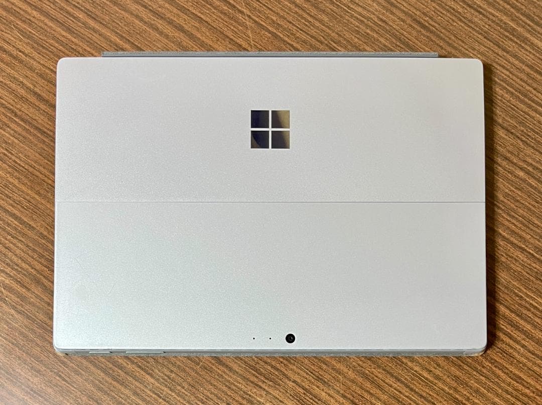 【高速・高解像度・LTE対応】Surface Pro 5 8GB/256GB