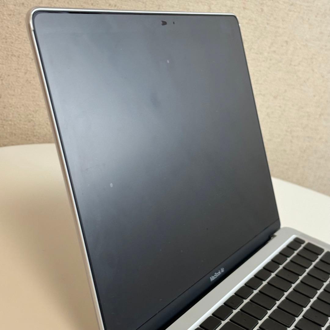 Apple MacBook Air M1 8GB 256GB シルバー
