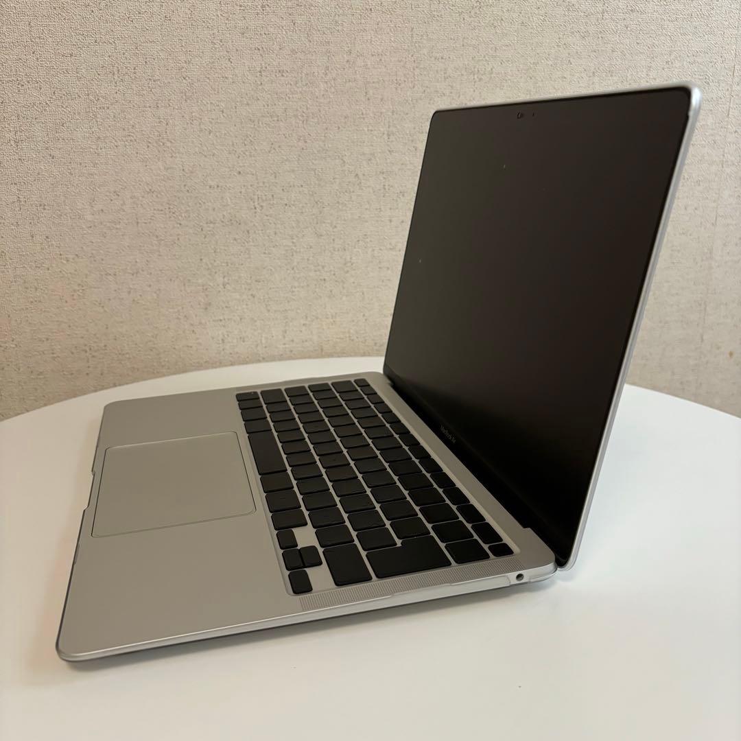 Apple MacBook Air M1 8GB 256GB シルバー