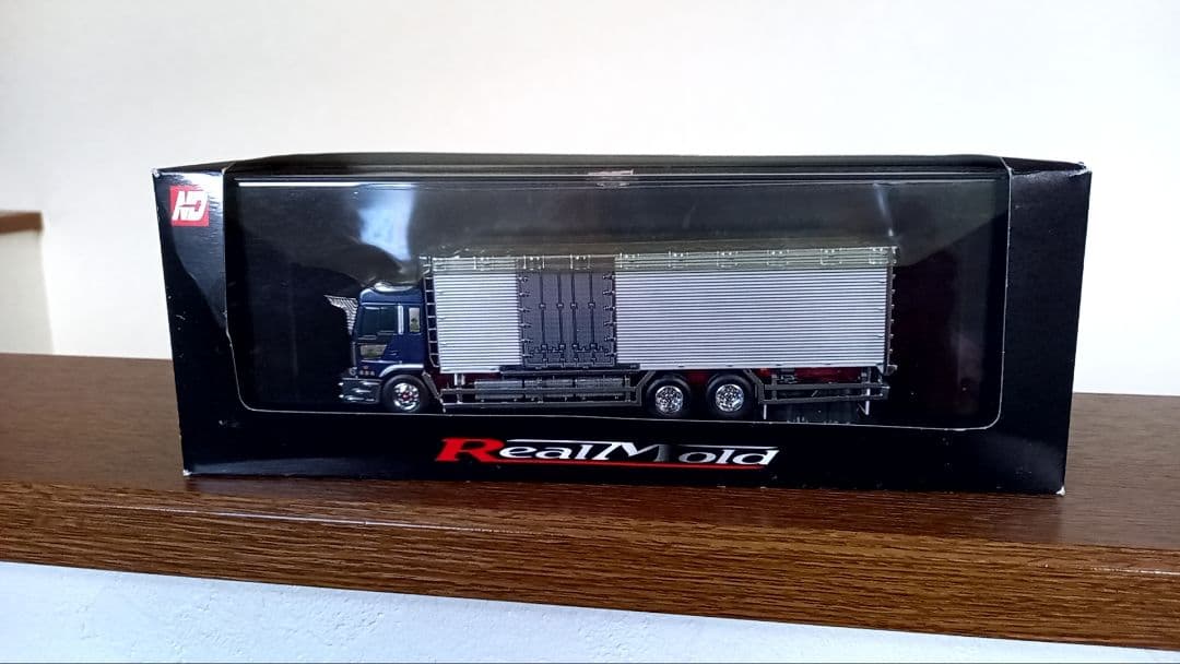 1/72スケール　みやこ鮮冷 丸美グループ 大型トラック