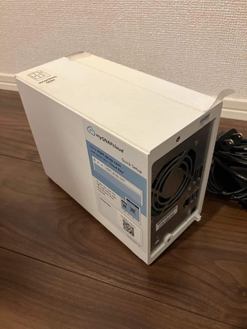 外付けハードディスク・ドライブ QNAP TS-220 NAS