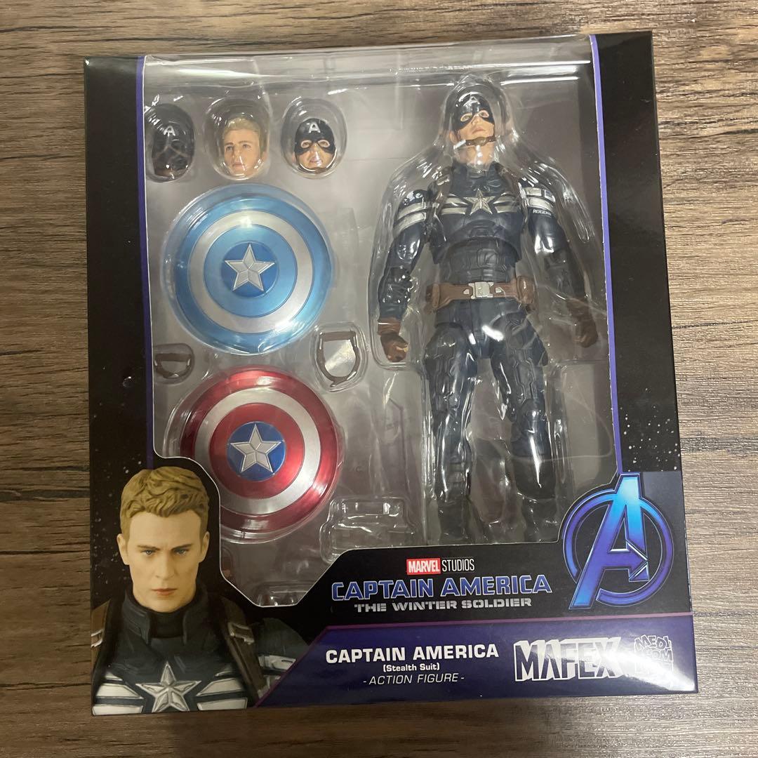 MAFEX Stealth Suitキャプテンアメリカ