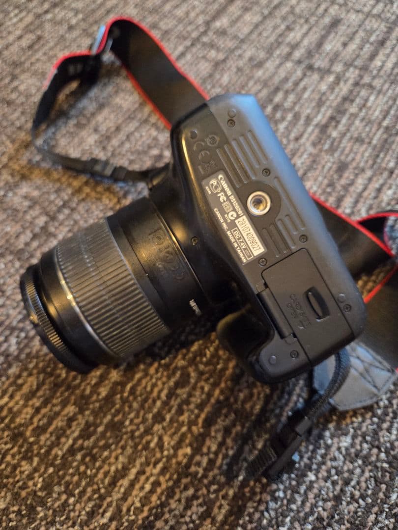 Canon キャノン EOS Kiss X50 レンズキット デジタル一眼カメラ