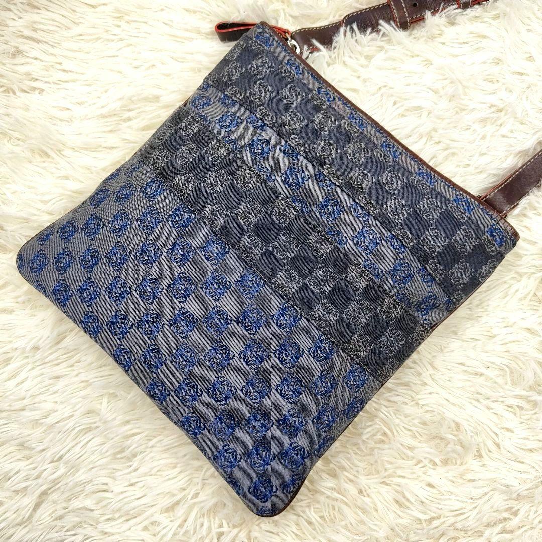 LOEWE　ショルダーバッグ　キャンバス　アナグラム　リピート　キャンバス　革
