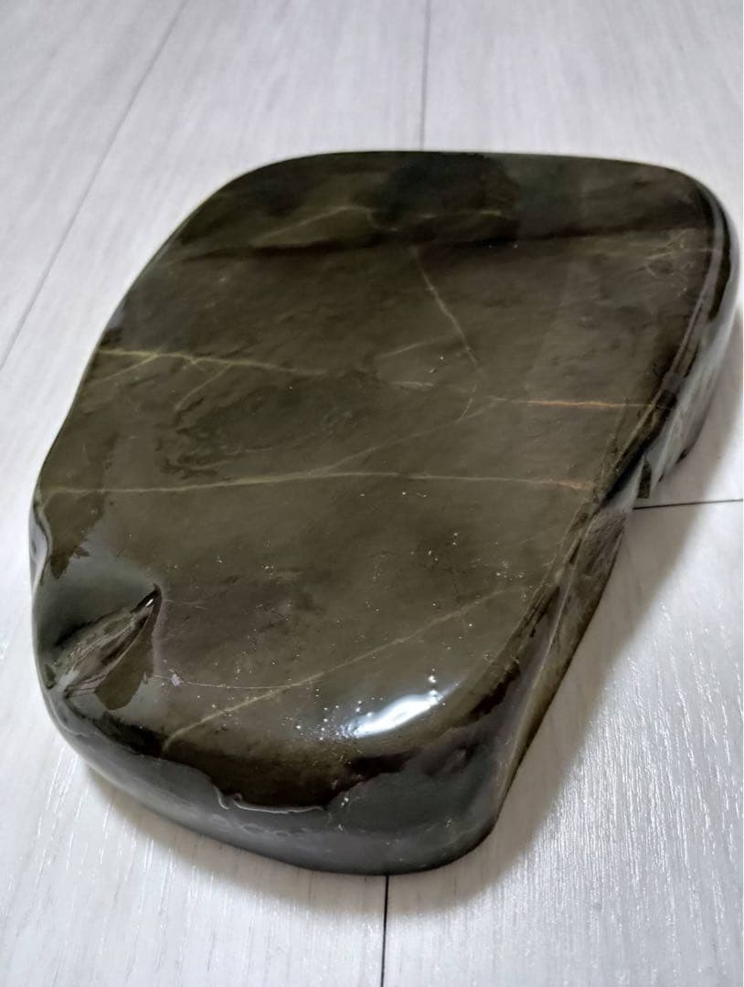 硯【端渓硯　青花・蕉葉白・火捺・金綫など】◆ 8.5吋◆上質箱◆旧老坑水巌坑美石