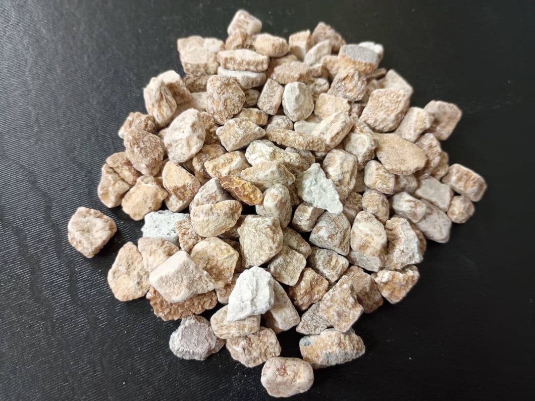 ★秋田発『北投石』２０４グラム 100%本物!!秋田玉川温泉産✨年末年始セール✨