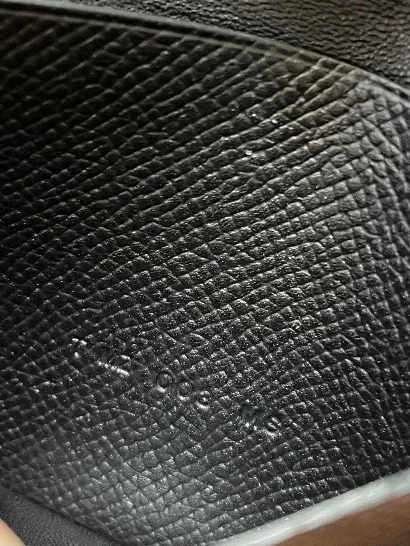 (1／10出品終了)【美品】ベアン カードケース