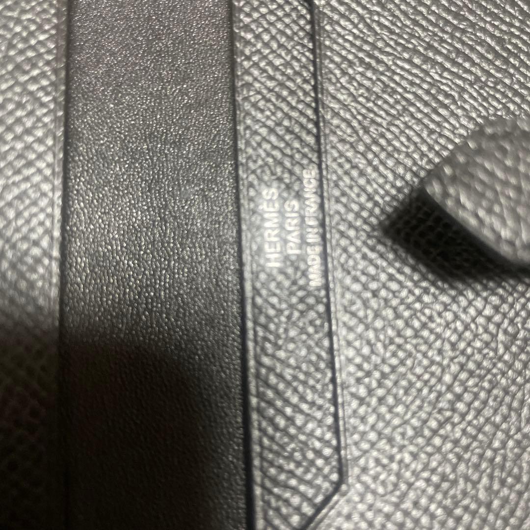 (1／10出品終了)【美品】ベアン カードケース