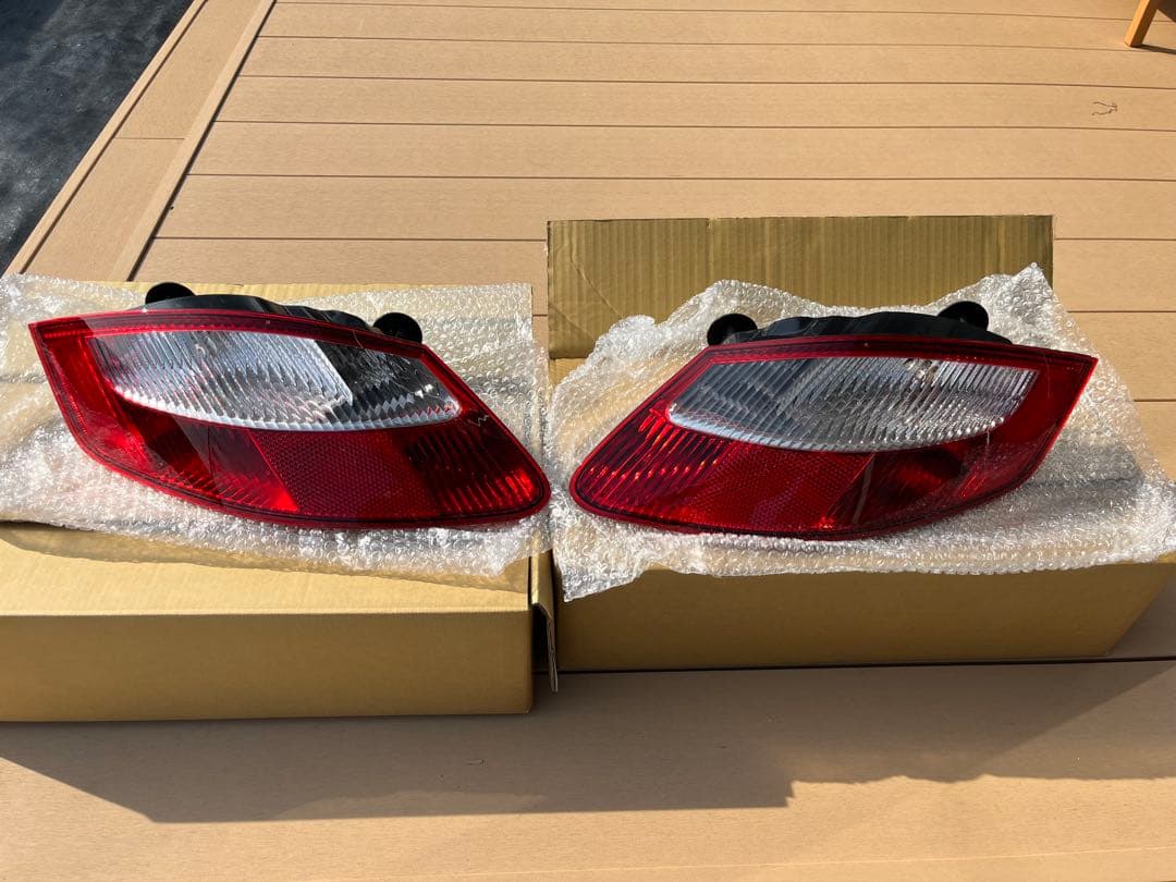 ポルシェ　テールランプ　左右