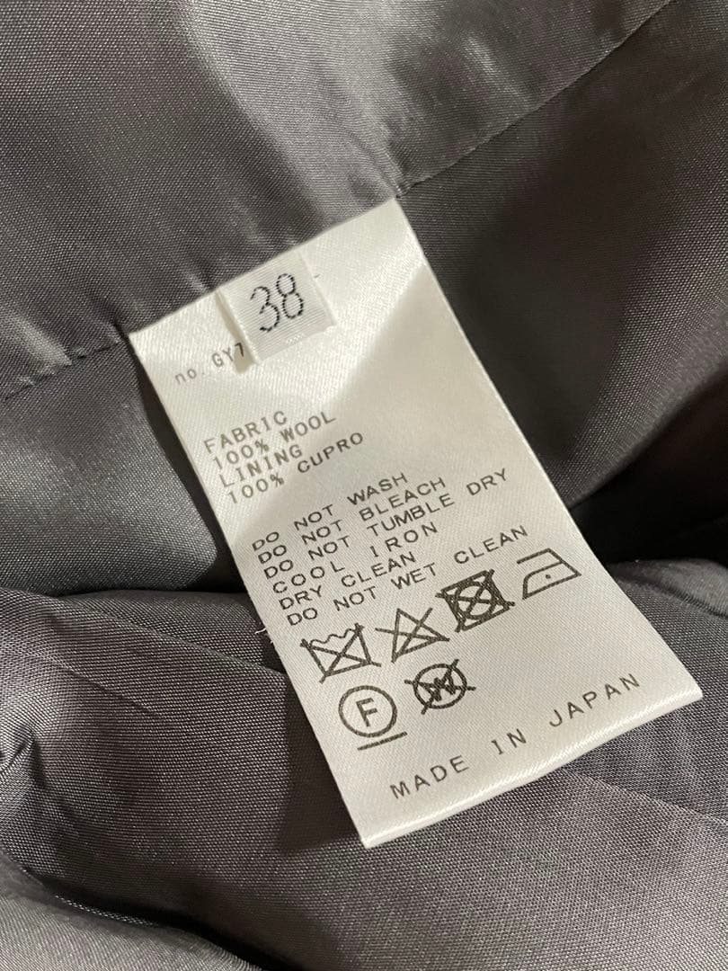 WOOL SERGEタックパンツ グレー　美品