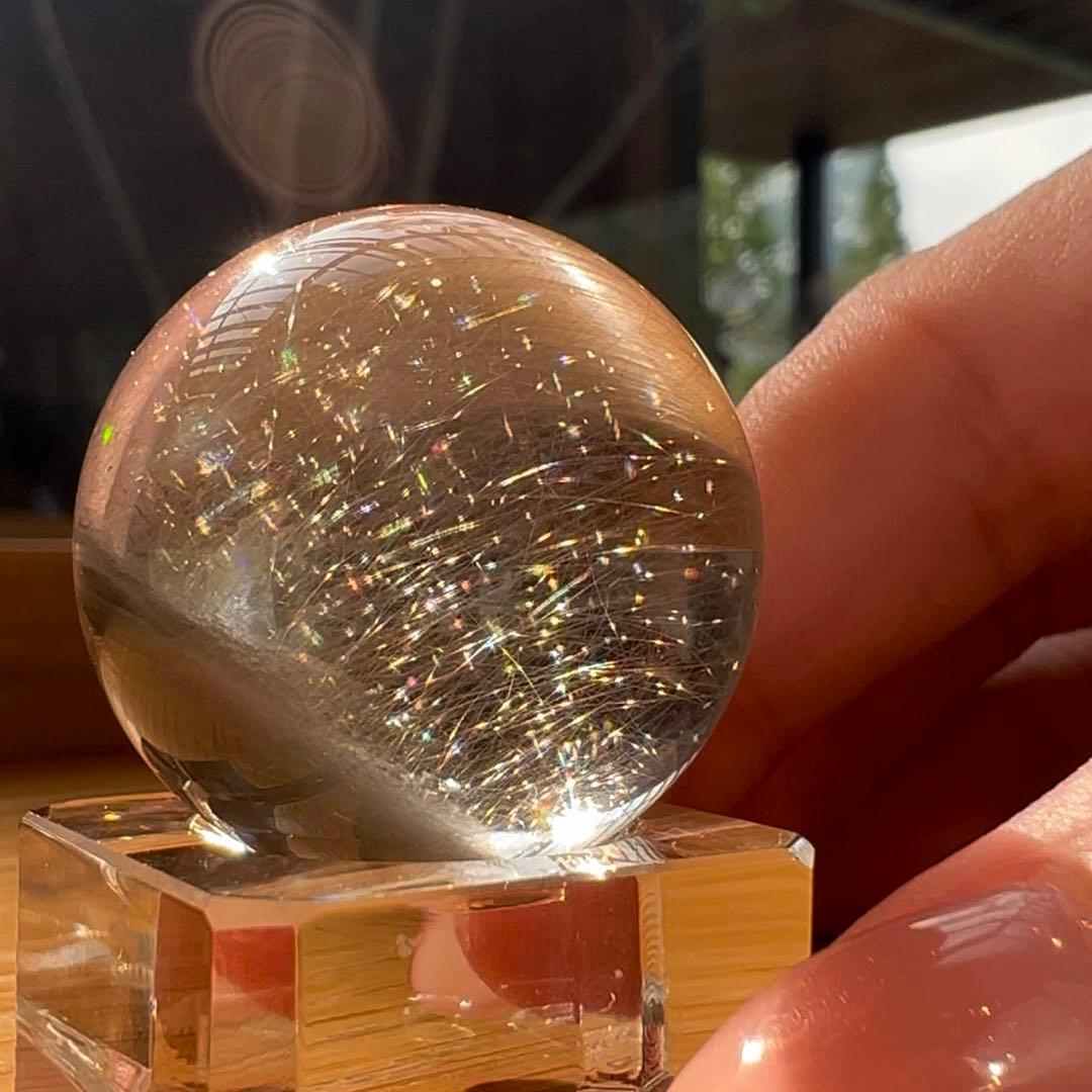 シルバールチルクォーツ/ブルッカイトインクォーツ/rutile