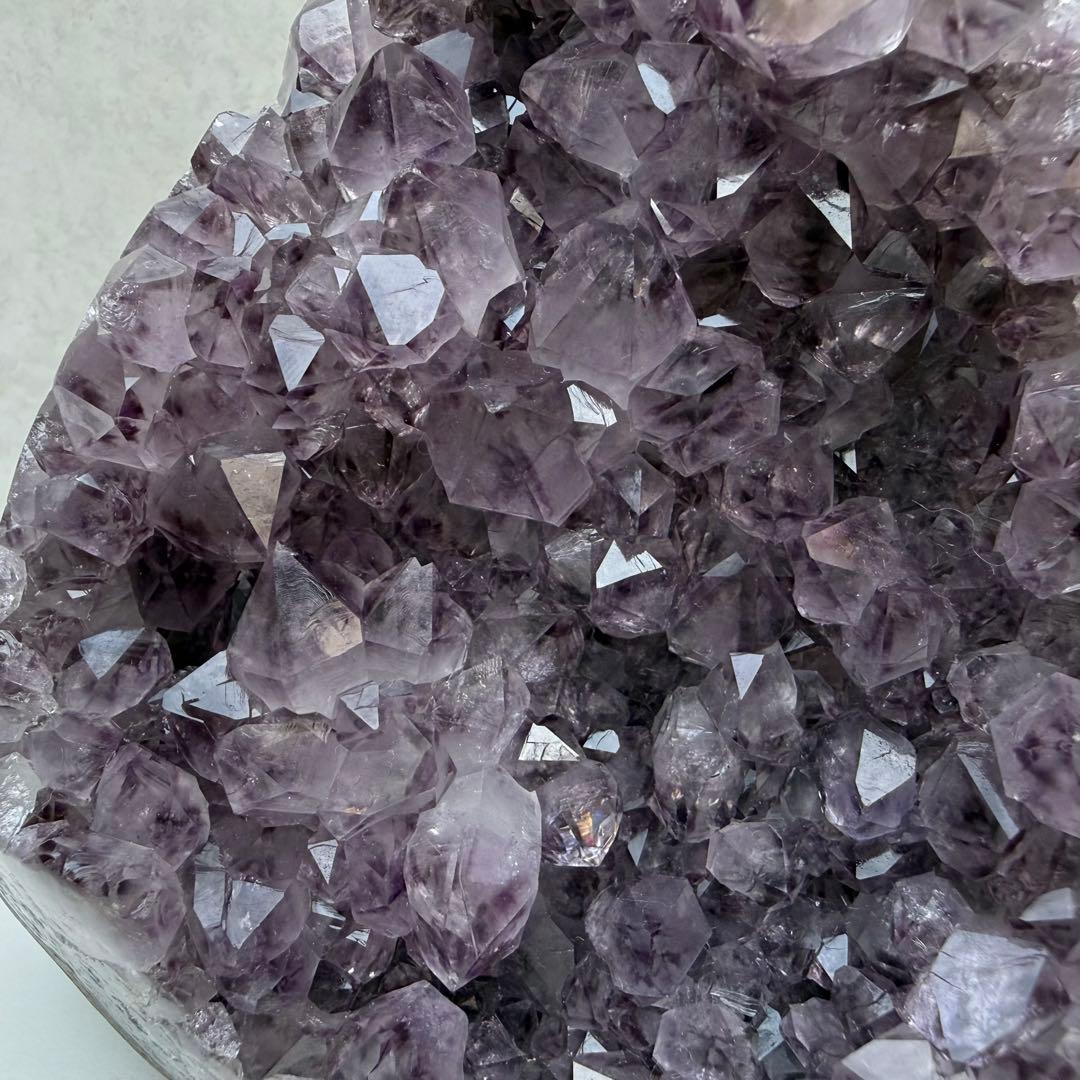 1.4kg! 大きめ アメジストドーム ジオード 紫水晶 風水 天然石