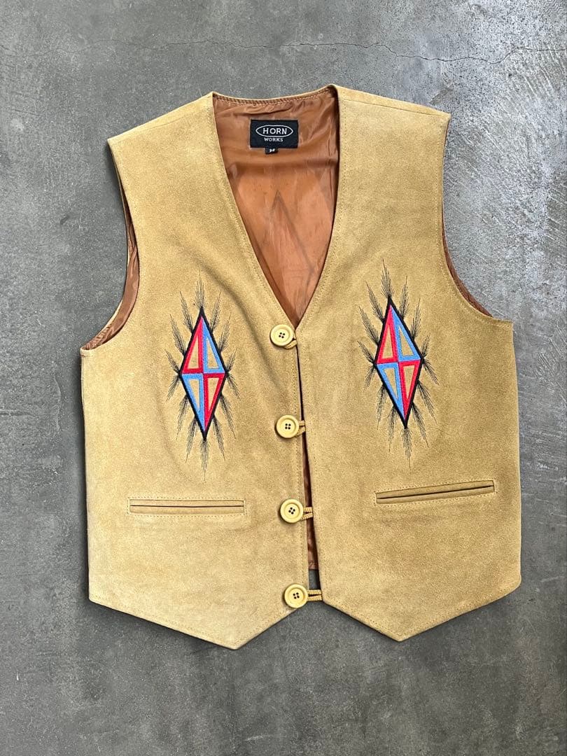 HORNWARKS チマヨベスト オルテガ　スウェード