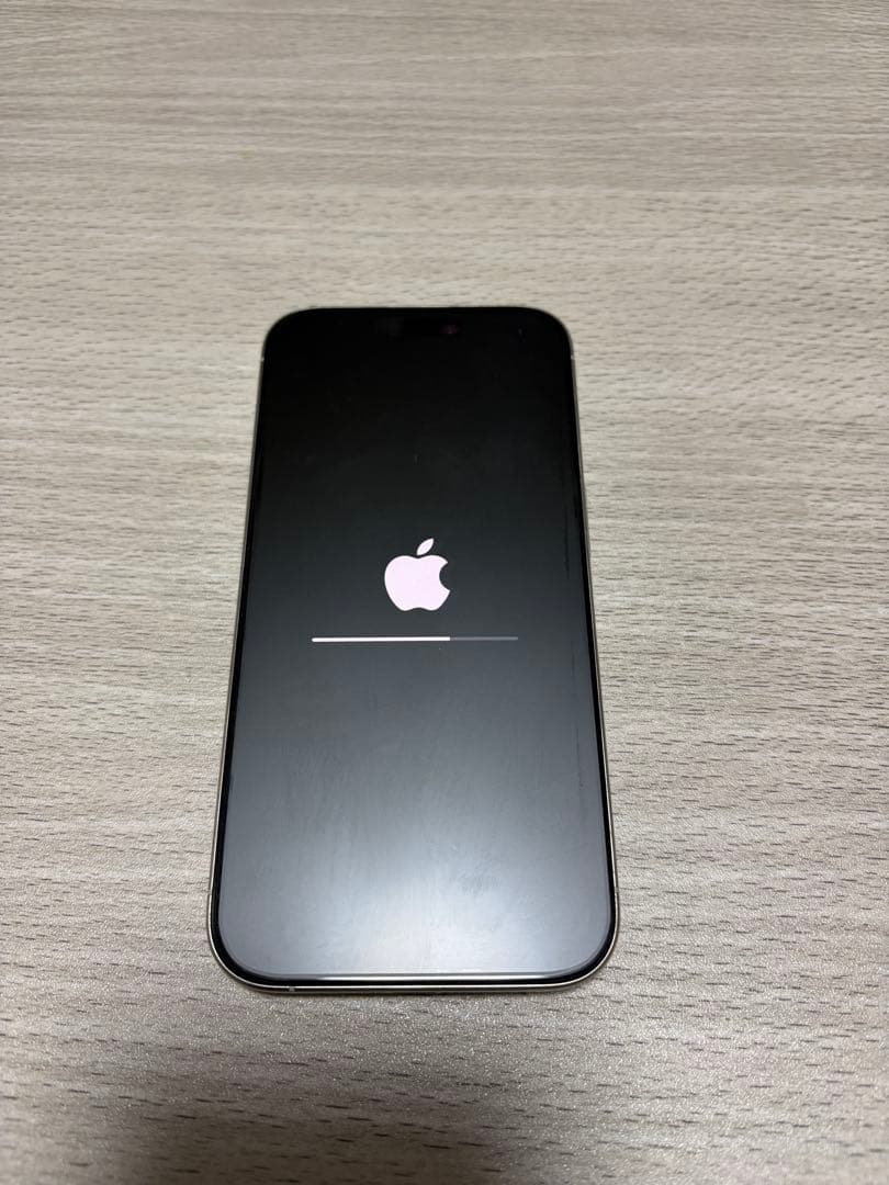 iPhone15 Pro 256GB ホワイトチタニウム
