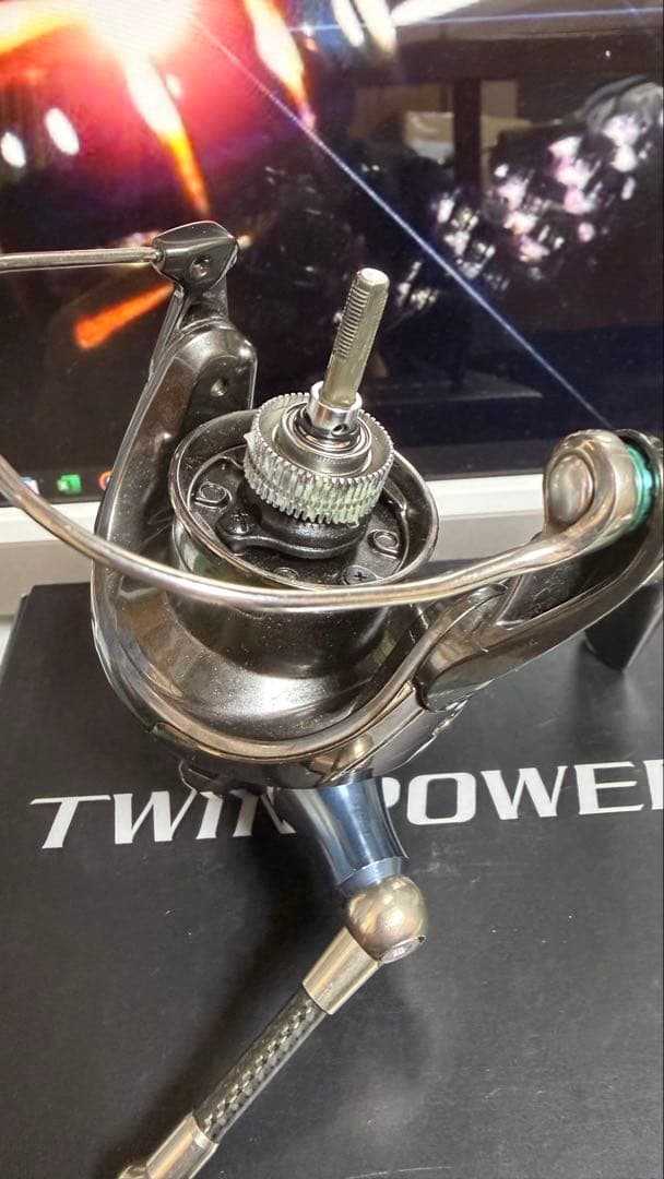 20ツインパワー　C2000S