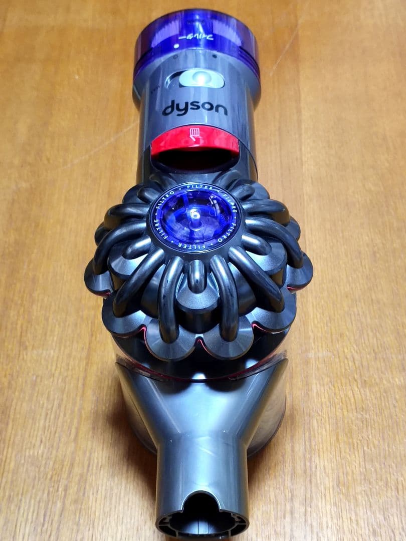 ダイソンV8 SV10K ＋マキタ18vアダプターセット 分解清掃済み 動作品