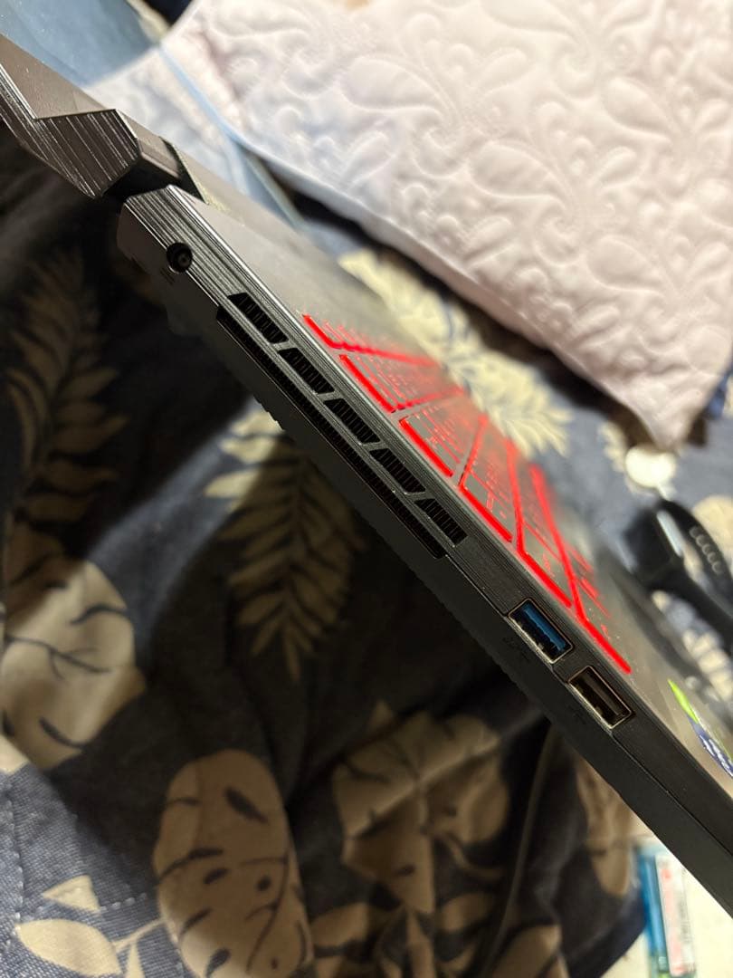 MSI Katana GF66 11UE ゲーミングノートPC