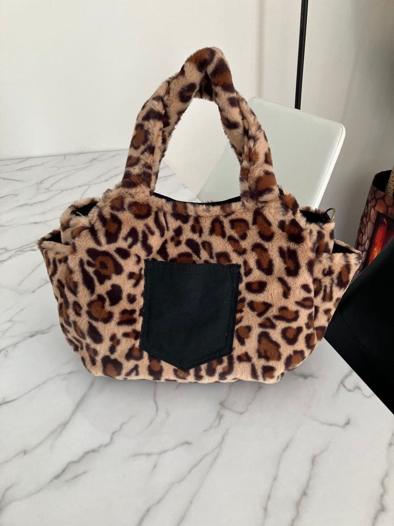 998 なしあめ　大きめヒョウ柄ふんわりデニムリメイクバック　2点