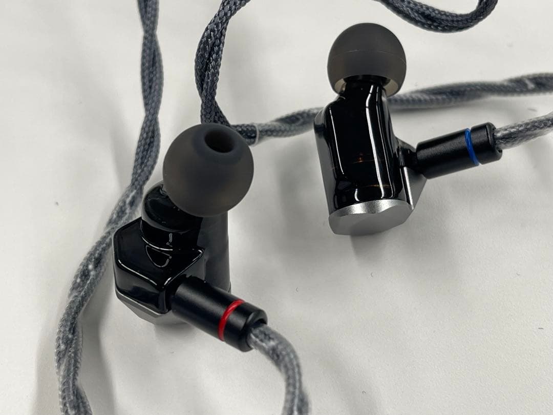 水月雨 和鳴 有線イヤホン