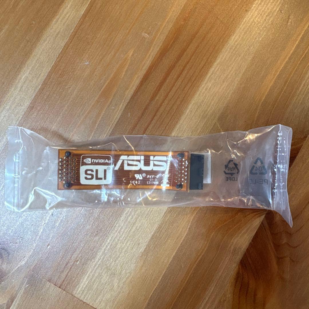 グラフィックボード・グラボ・ビデオカード ASUSTeK STRIX-GTX750TI-OC-2GD5