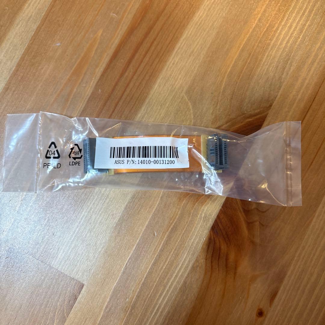 グラフィックボード・グラボ・ビデオカード ASUSTeK STRIX-GTX750TI-OC-2GD5