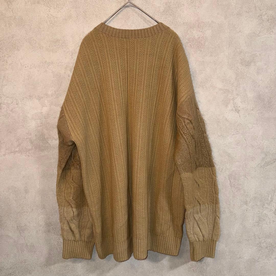 COOHEM ベージュ Vネック ニットセーター
