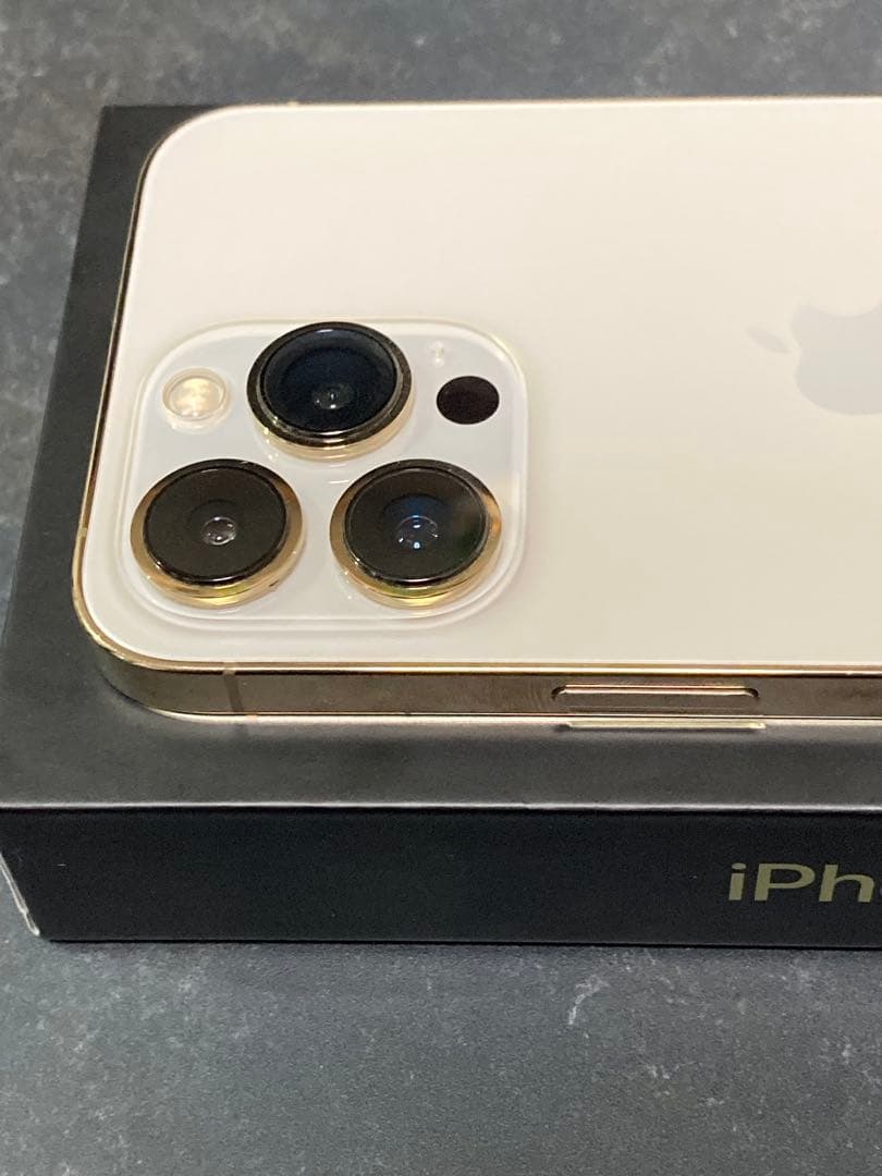 【美品】Apple iPhone13 Pro 128GB SIMフリー　ゴールド