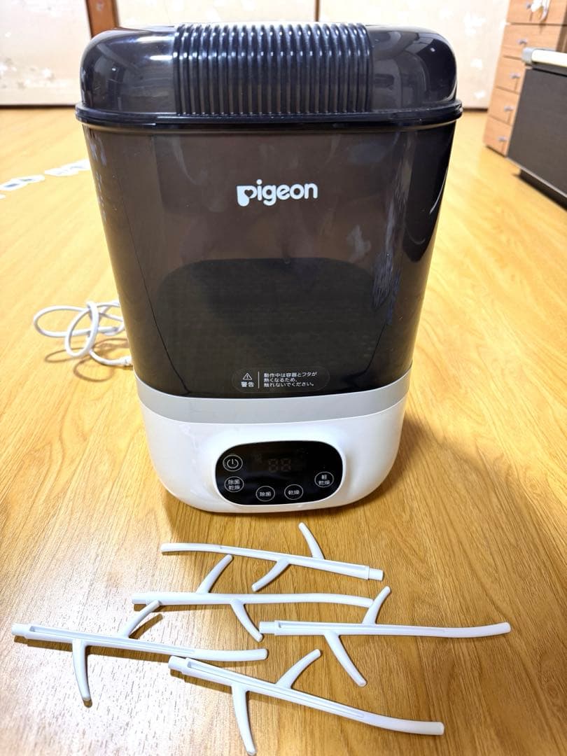 ゆ*こ様 哺乳びんスチーム除菌・乾燥器 POCHItto