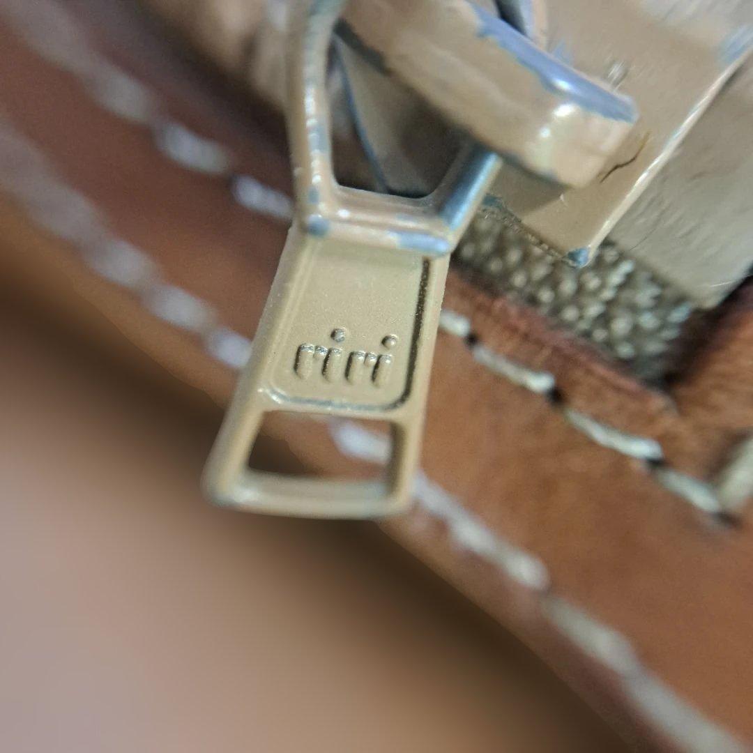 セリーヌ ブラウンハンドバッグ