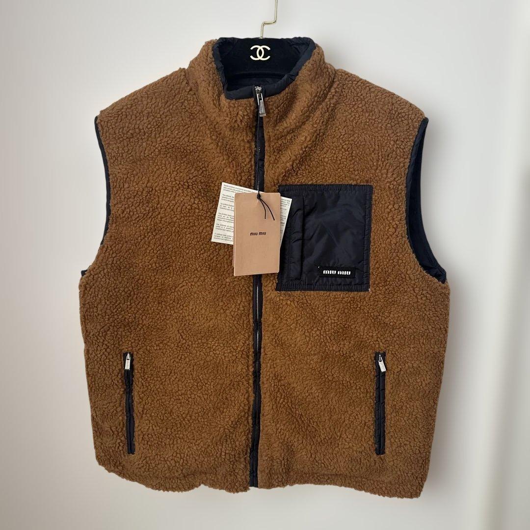 Miu Miu ボアジップアップベスト