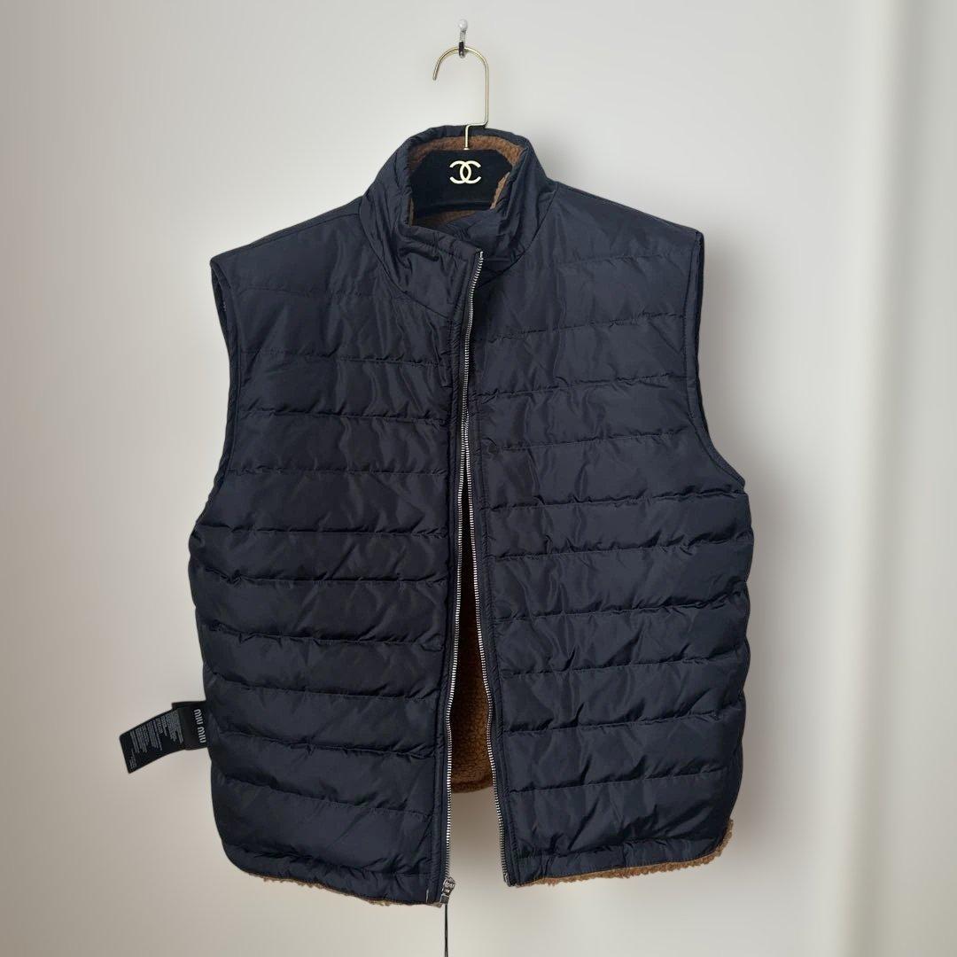 Miu Miu ボアジップアップベスト