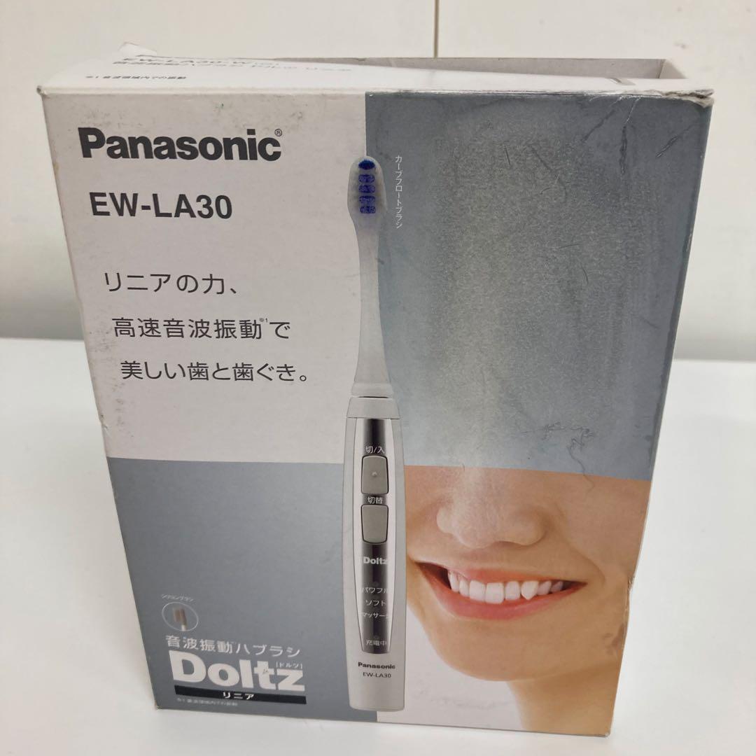 f807-30 Panasonic EW-LA30 電動歯ブラシ　未使用