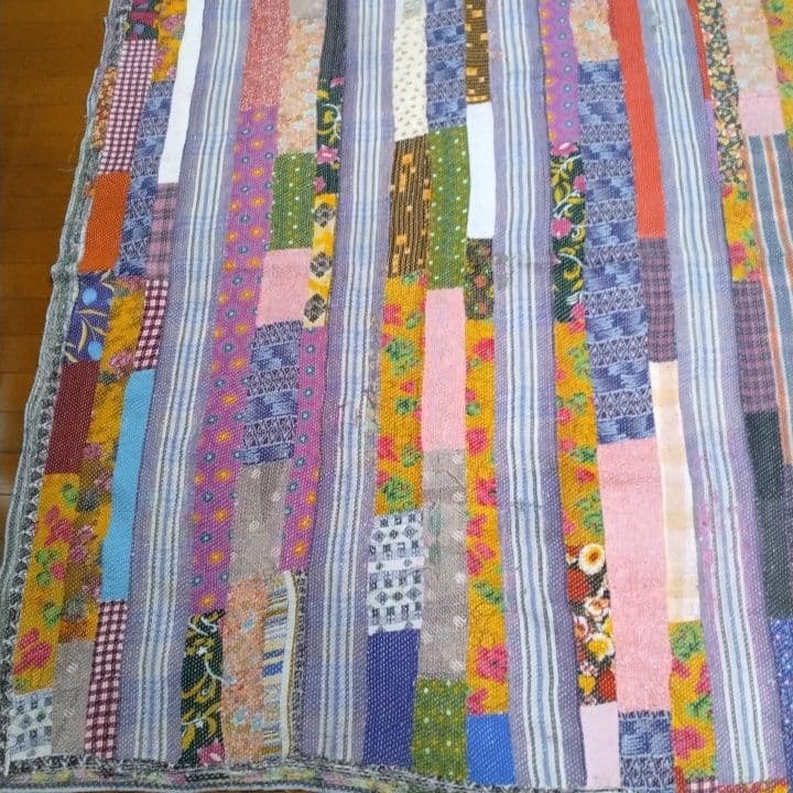 インド製ラリーキルト / カンタキルト / 厚手 マルチカバー146×186