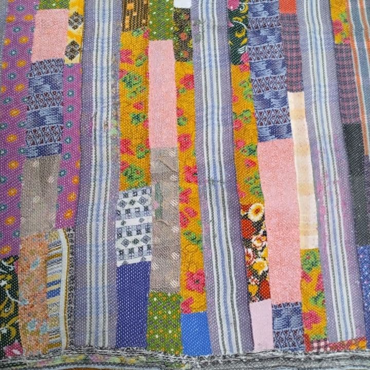 インド製ラリーキルト / カンタキルト / 厚手 マルチカバー146×186