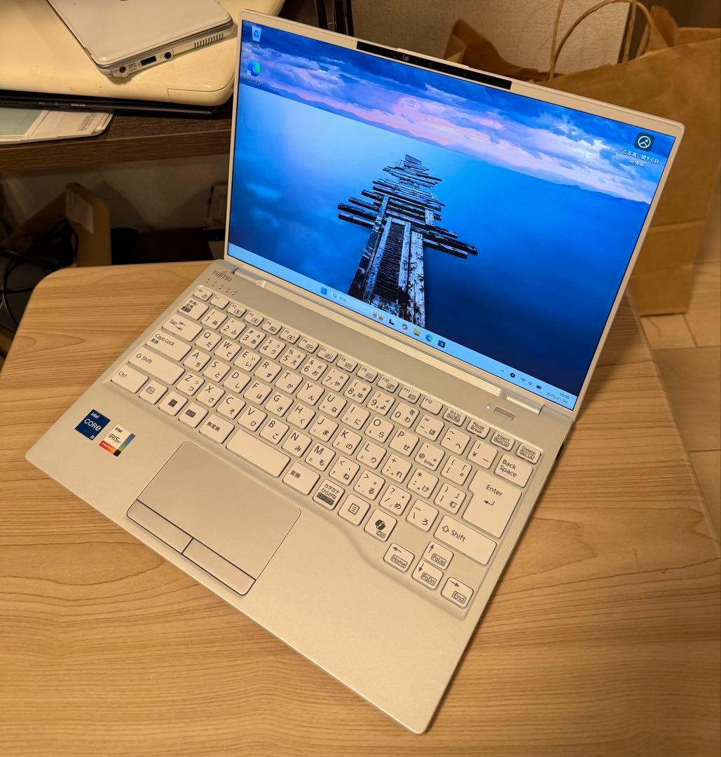 Windowsノート本体 LIFEBOOK UH UH09/J3 i5-1335U/16GB