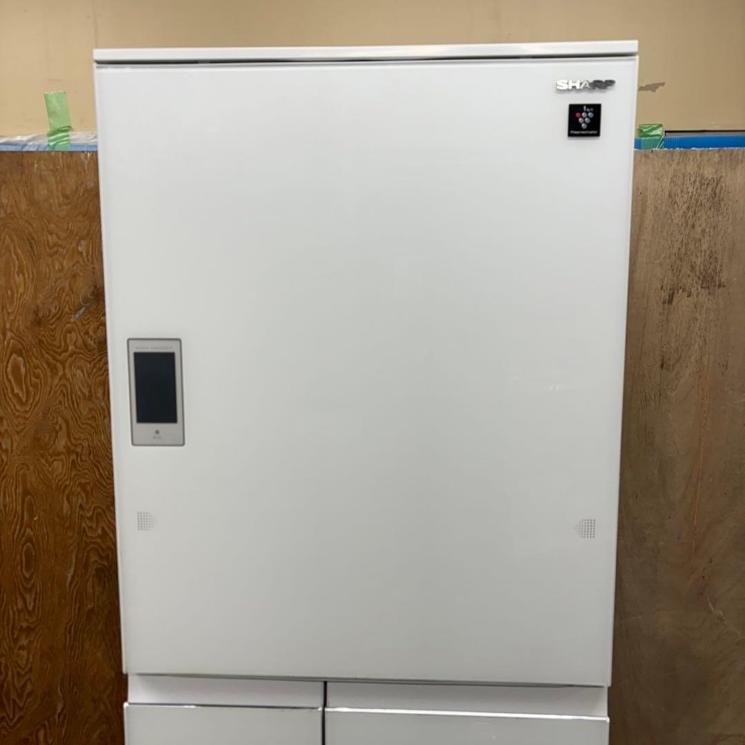 181Y シャープ　大型冷蔵庫 500L〜600L 自動製氷器付き　5ドア