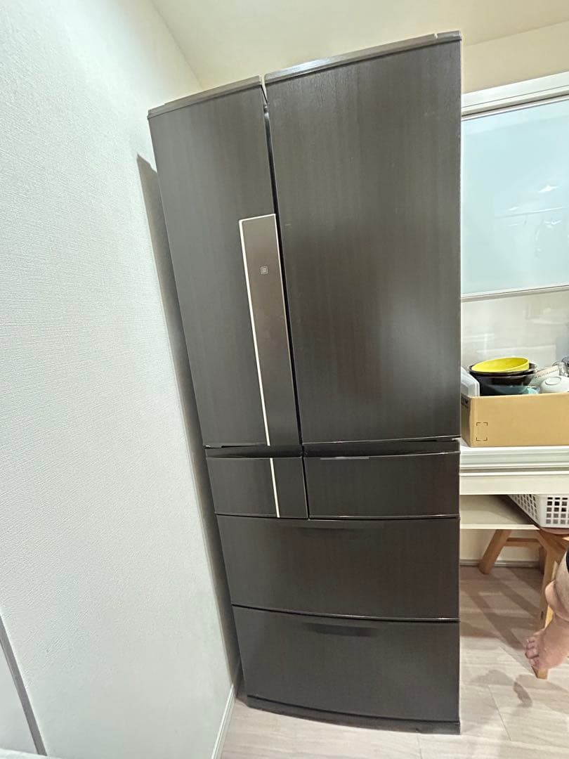 三菱 MR-JX60W-RW 冷蔵庫 600L 2013年製