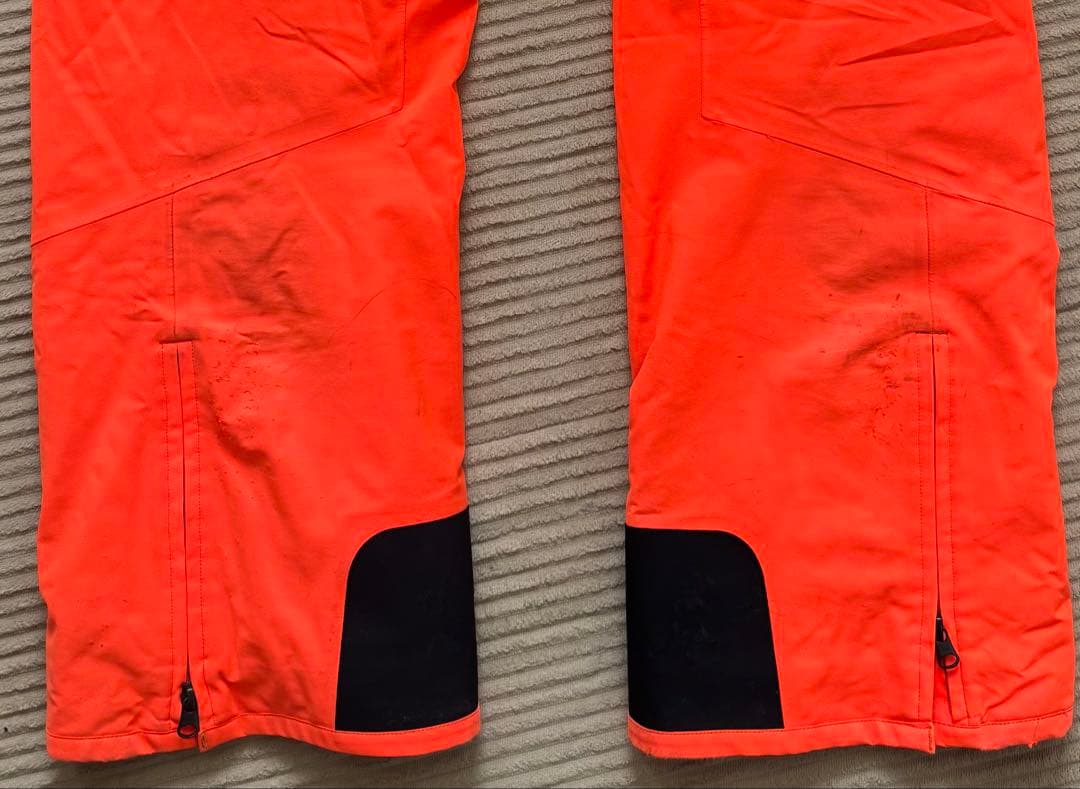 （限定販売品）オンヨネ　デモモデル　 ウェア　上下セット　Ｍサイズ