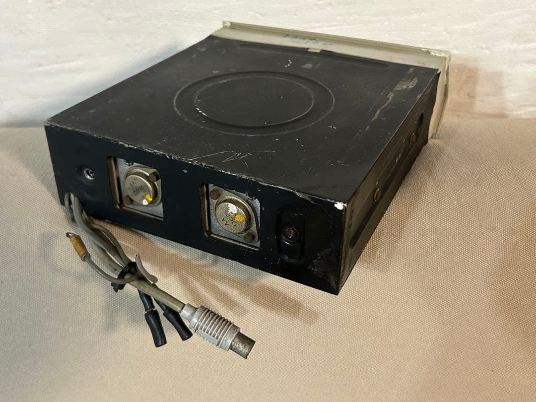 シトロエンID.DS19.DS21パラス純正ラジオ