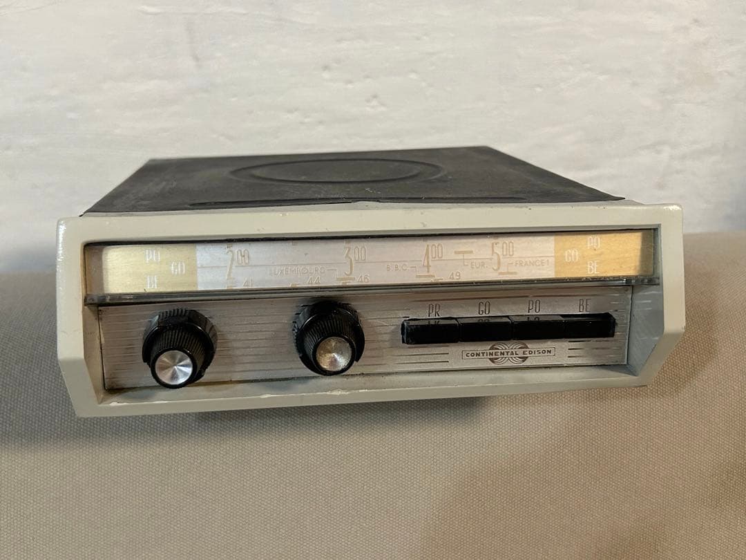 シトロエンID.DS19.DS21パラス純正ラジオ