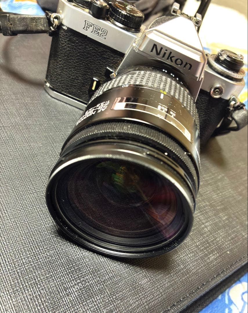 Nikon FE2 一眼レフカメラ Nikkorレンズ付き