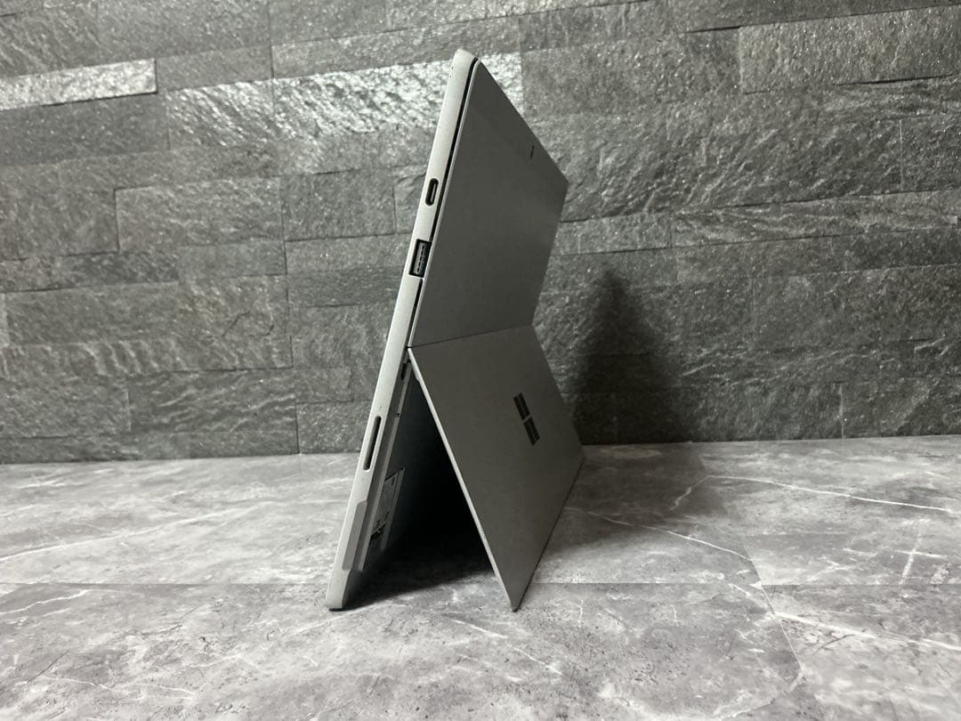 Windowsタブレット本体 Surface Pro 7+ corei5-1135G7 8GB SSD256