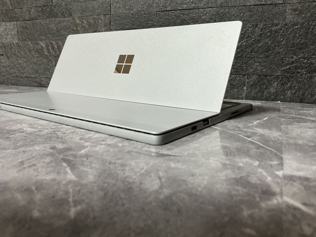 Windowsタブレット本体 Surface Pro 7+ corei5-1135G7 8GB SSD256